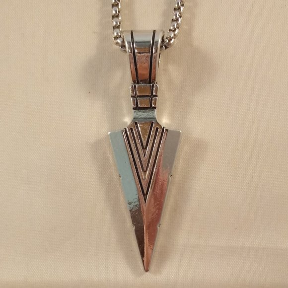 Mens Silver Stainless Steel Carved Arrow Head Pendant Rolo Chain Necklace - Picture 2 of 4